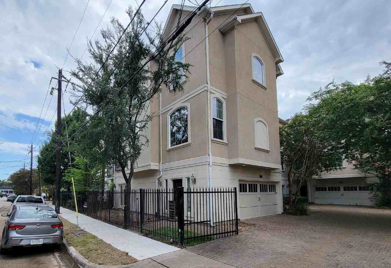 2418 Ralph St Unit A - Photo 2 of 45