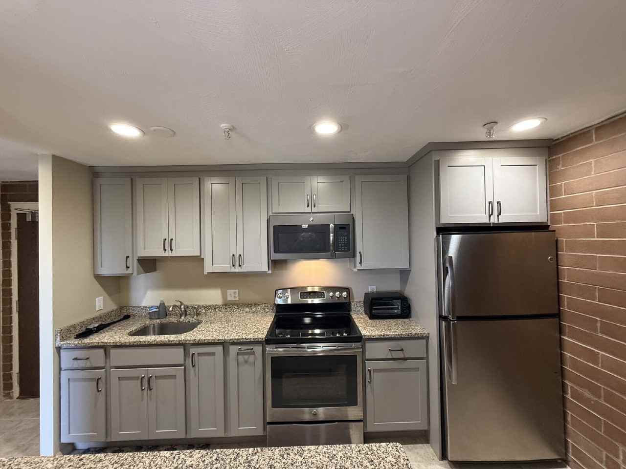 115 W Squantum St #815 - Photo 3 of 15