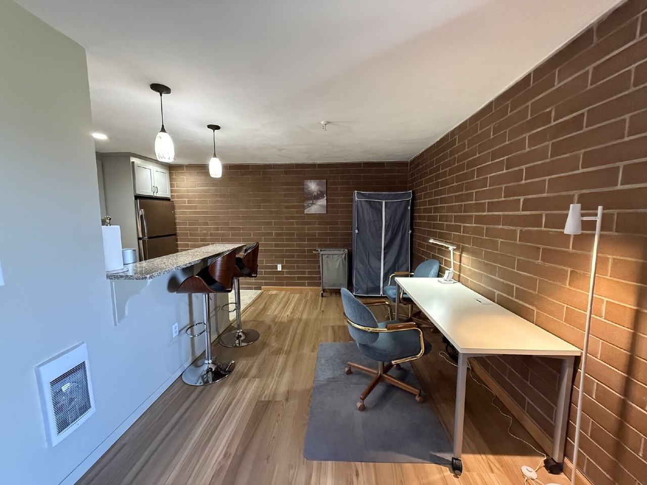 115 W Squantum St #815 - Photo 6 of 15