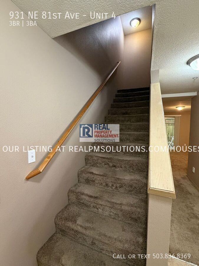 931 Ne 81st Ave #4 - Photo 3 of 8