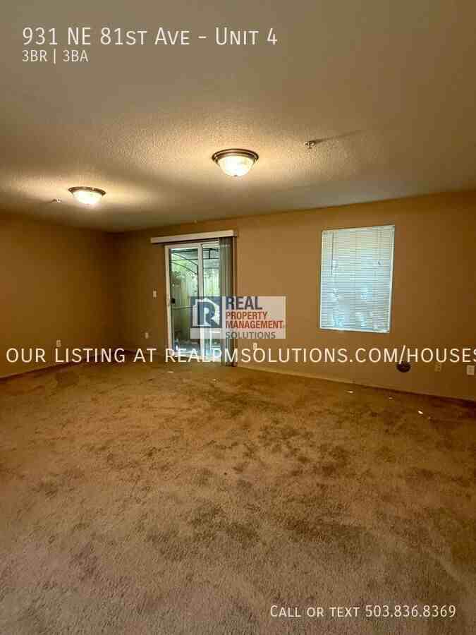 931 Ne 81st Ave #4 - Photo 5 of 8