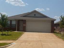 featured image of Chestnut Dr