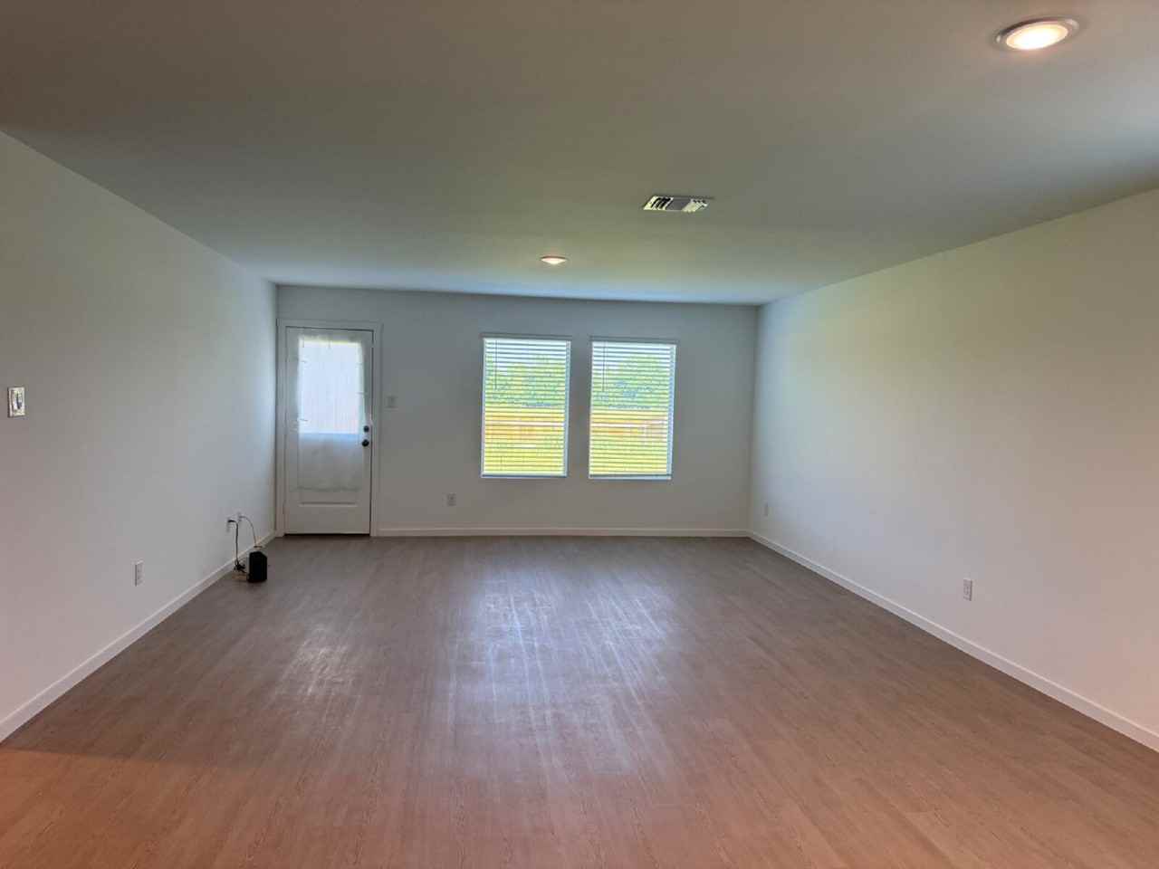 Chestnut Dr - Photo 3 of 20
