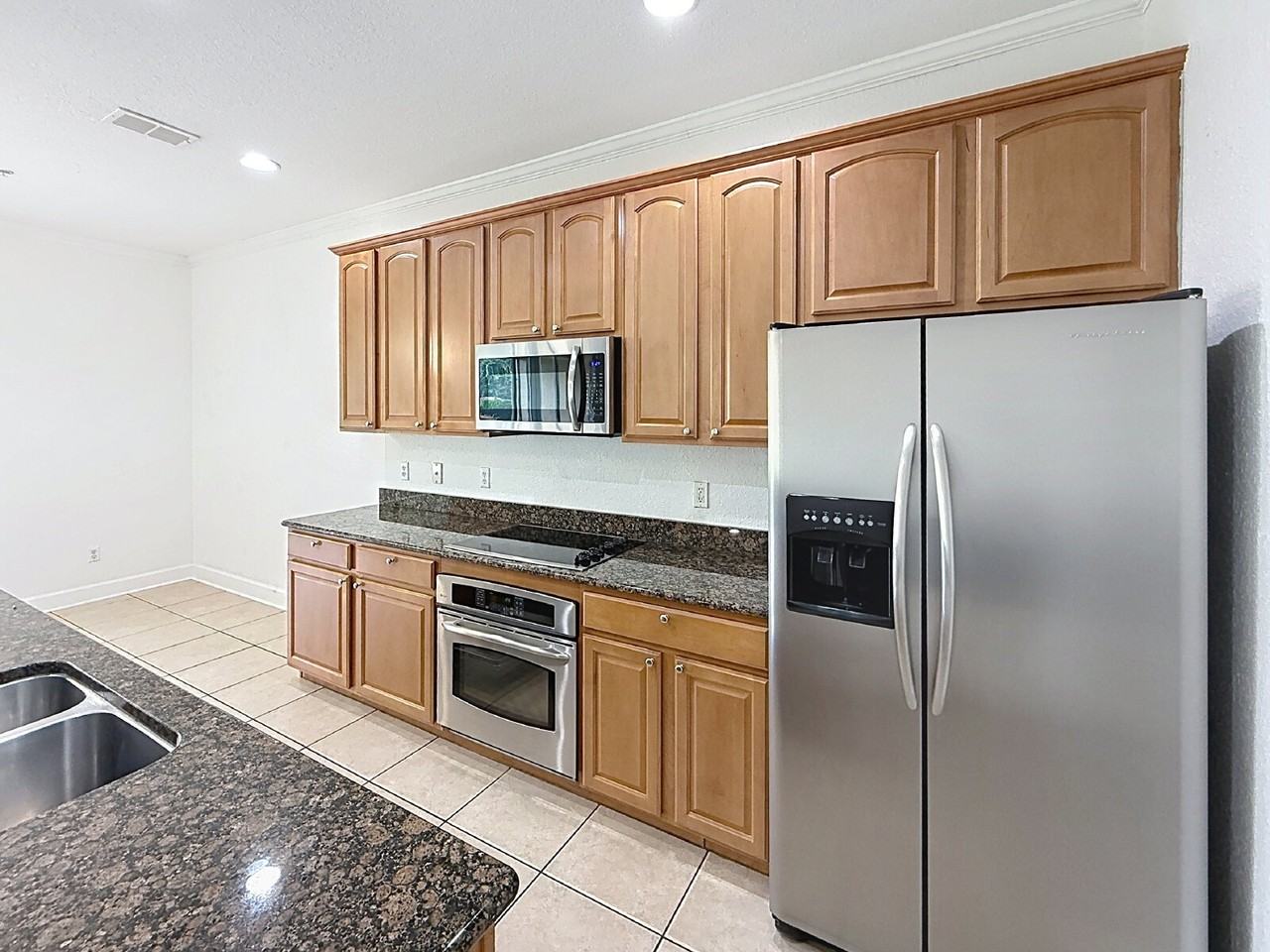 2931 Metro Sevilla Dr #103 - Photo 5 of 24