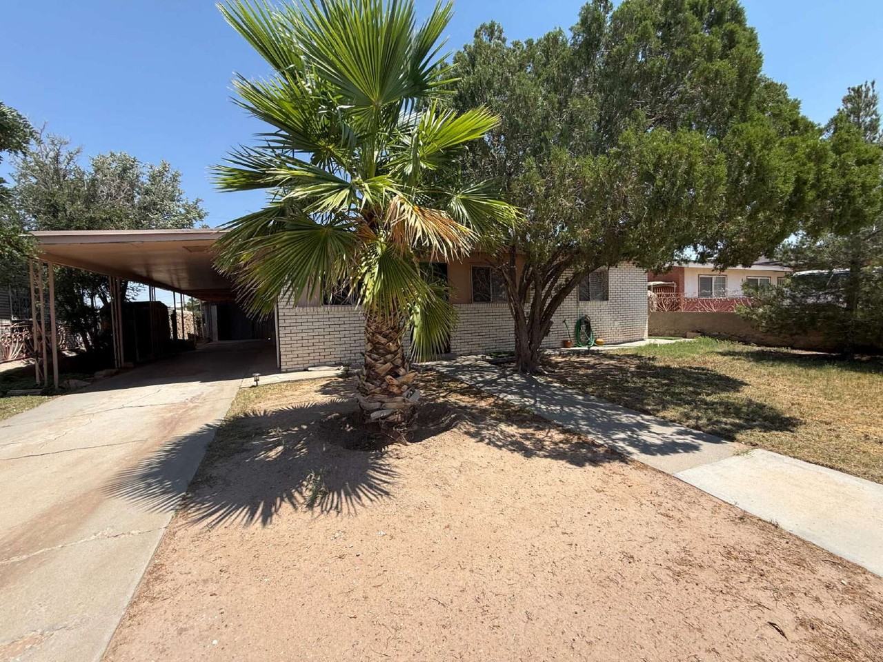 7289 Mimosa Ave - Photo 3 of 29