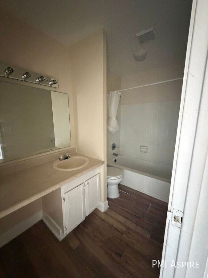 11948 E 17th Ave #15 - Photo 6 of 6