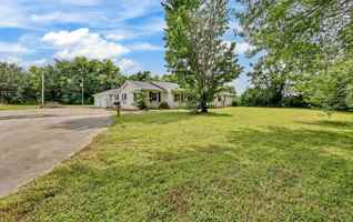 featured image of 359 Meadow Ln