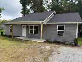 204 E Peter Ave - Photo 1 of 1