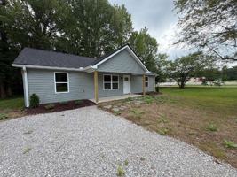 featured image of 218 E Peter Ave