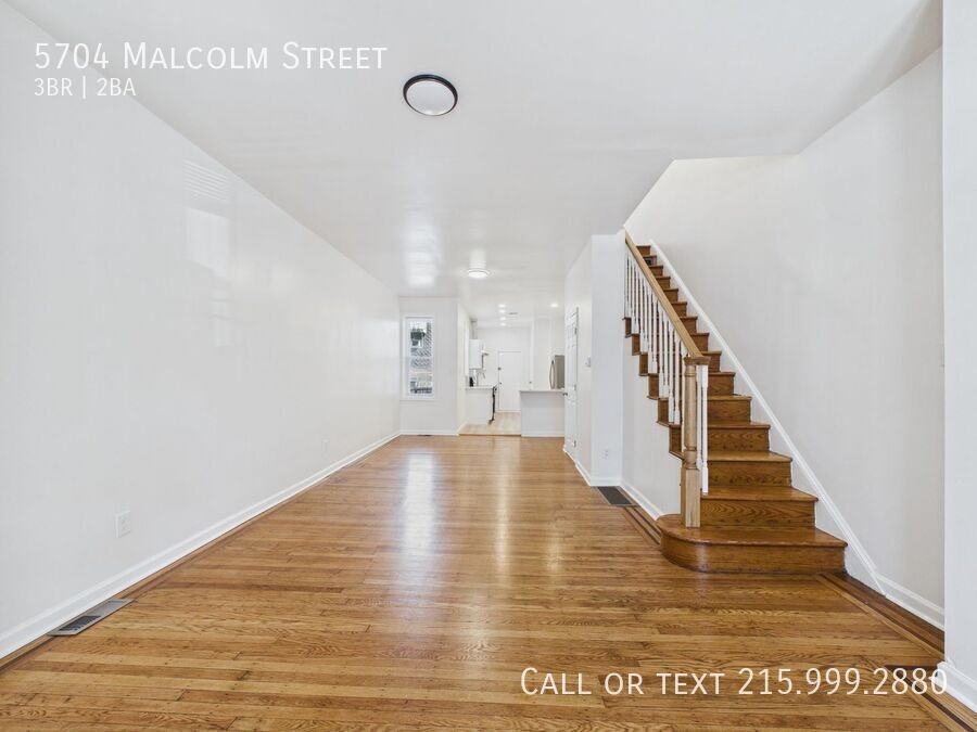 5704 Malcolm St - Photo 4 of 23