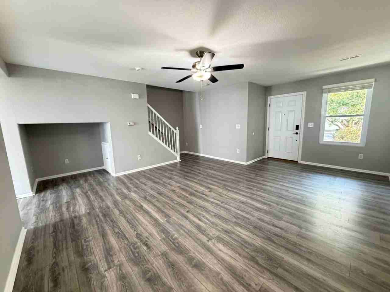 7874 S Kittredge Cir - Photo 3 of 15