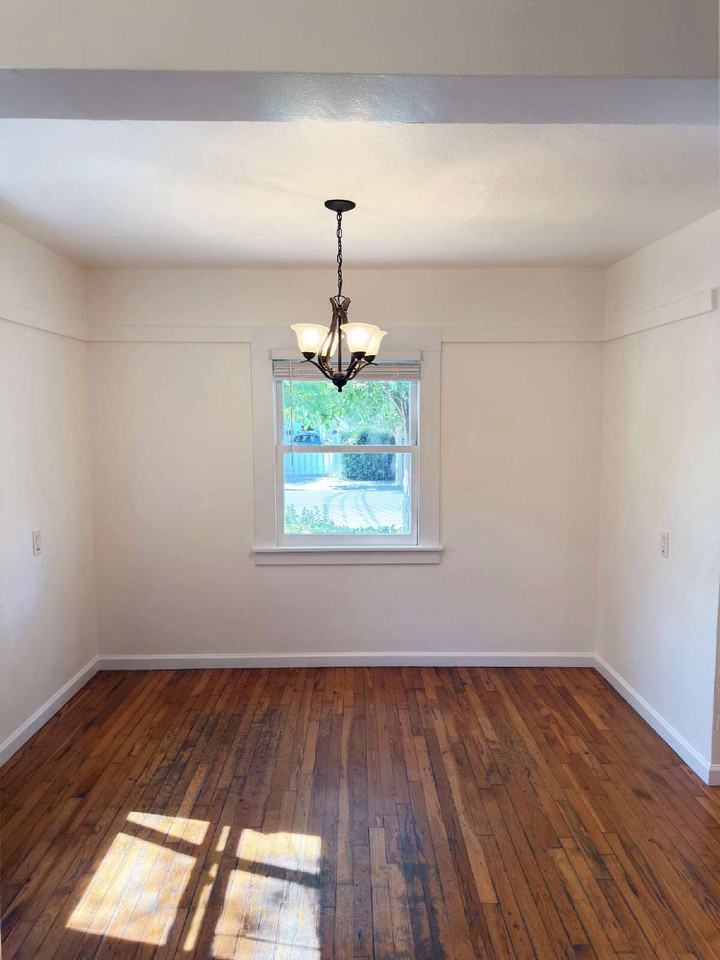 174 France St - Photo 5 of 28