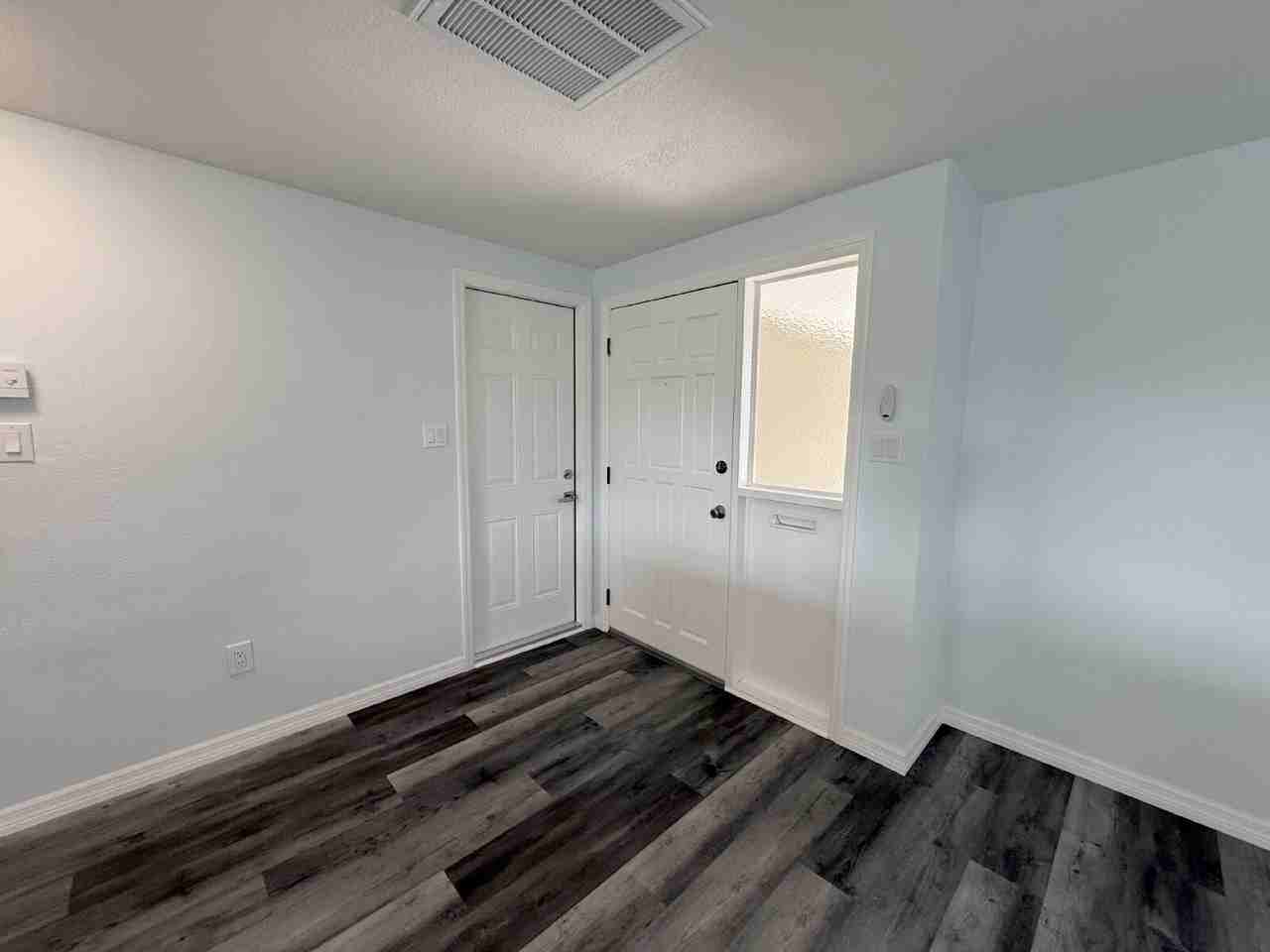 5029 Pelican Dr - Photo 4 of 22