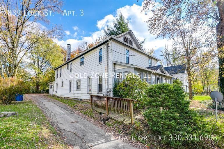 839 Lock St #3 - Photo 2 of 2