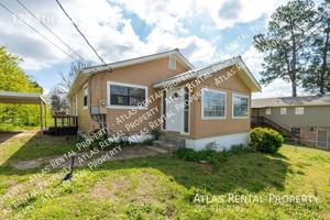 featured image of 129 4th Ave