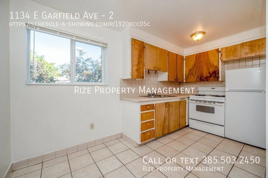 1134 E Garfield Ave #2 - Photo 3 of 17