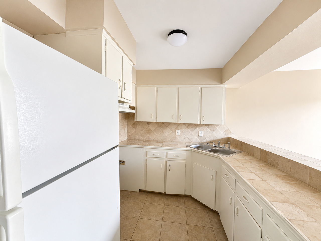 1204 St. JosephUnit 6 #6 - Photo 7 of 11