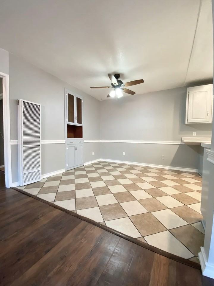 2037 Lime Avenue - Photo 4 of 18