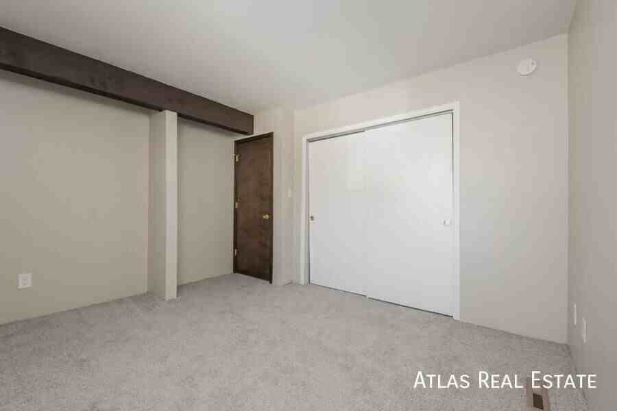 4511 Driftwood Pl - Photo 7 of 17