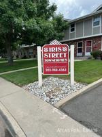 featured image of 2565 Iris St