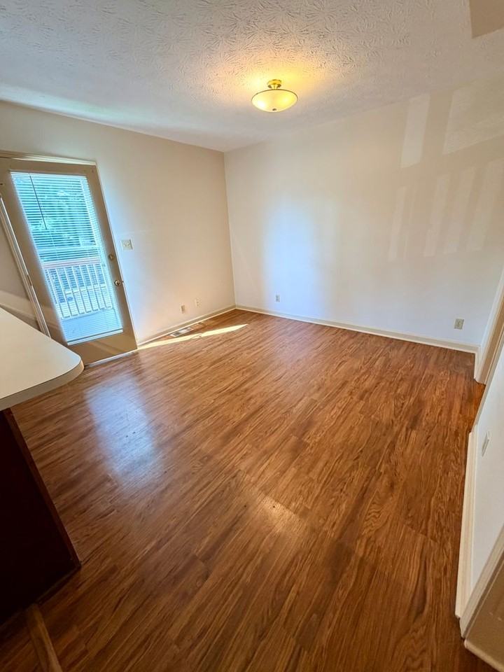 137 Spring Run St - Photo 5 of 20