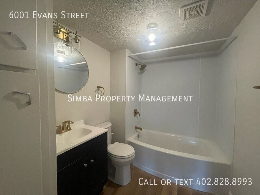 6001 Evans St - Photo 2 of 5