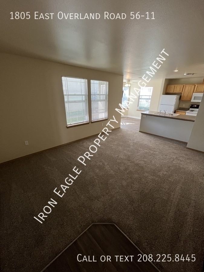 1805 E Overland Rd - Photo 4 of 24