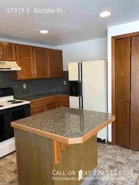 17919 E Brown Pl - Photo 7 of 19