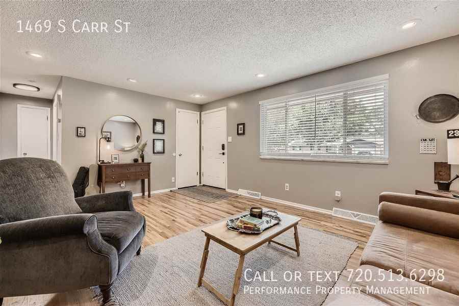 1469 S Carr St - Photo 7 of 27