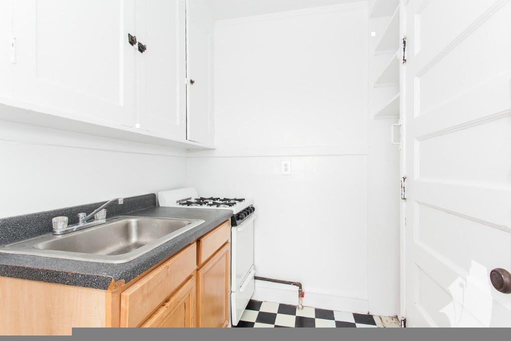 N Spaulding Ave #2N - Photo 2 of 7