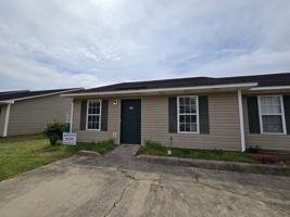featured image of 307 Fairview St #1