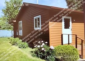 featured image of 9376 S Park Dr Ne