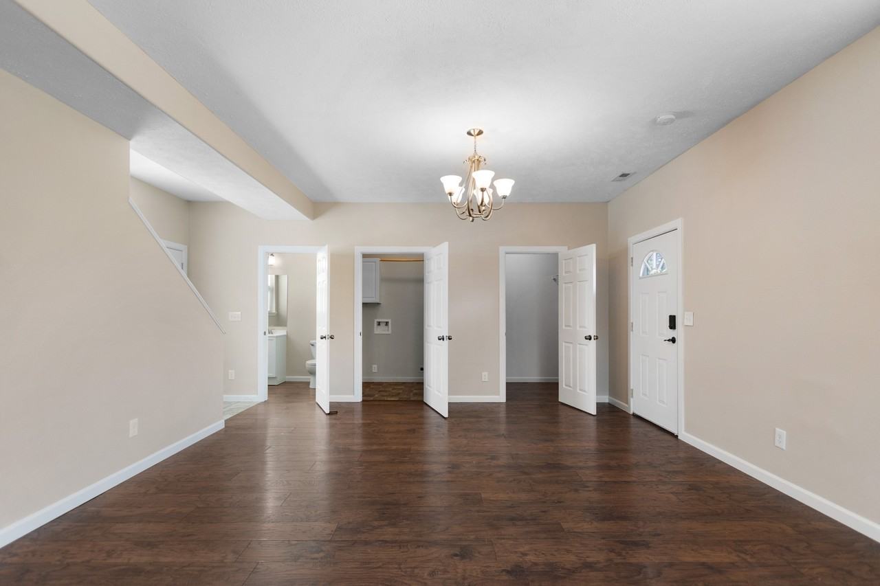 3164 E 16th Ave - Photo 2 of 50