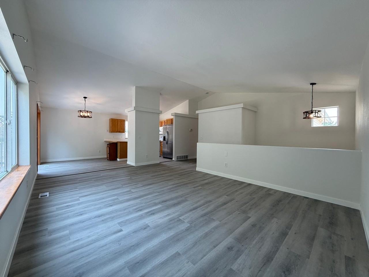 7915 E Woodland Park Dr - Photo 2 of 23