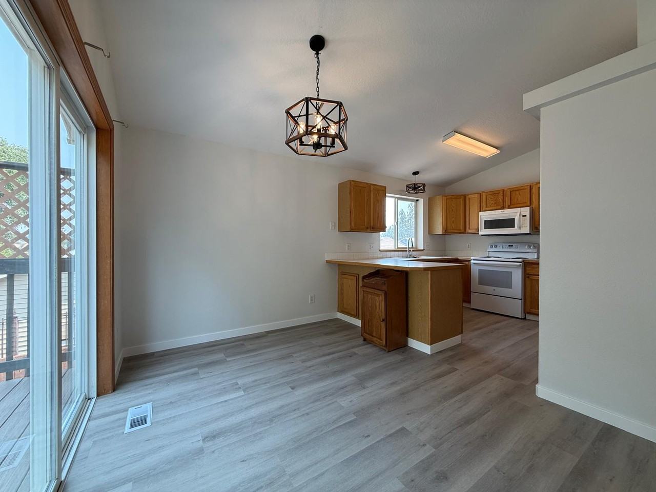 7915 E Woodland Park Dr - Photo 4 of 23