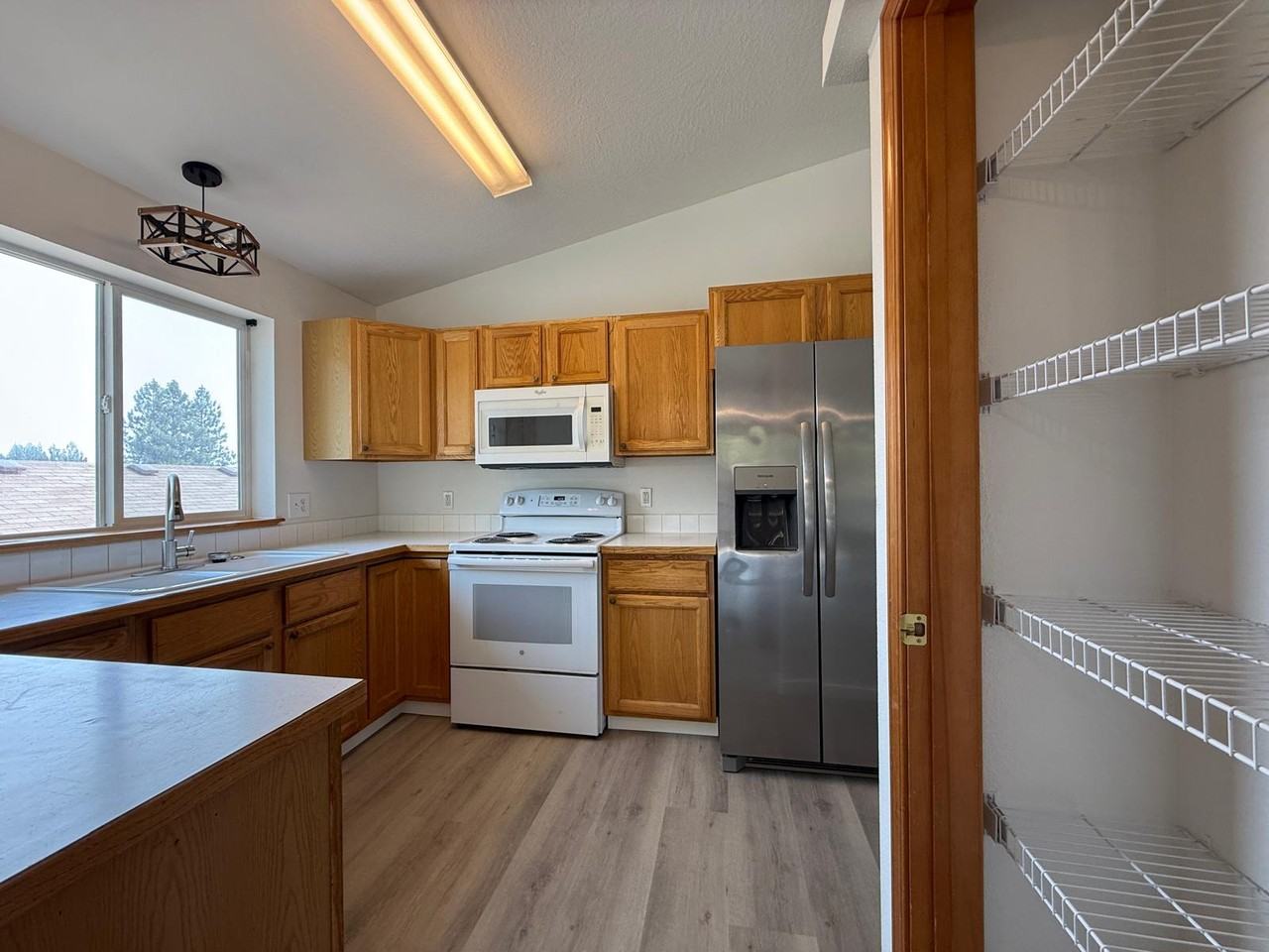 7915 E Woodland Park Dr - Photo 5 of 23