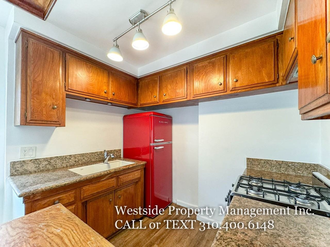 134 Chautauqua Blvd #17 - Photo 2 of 17