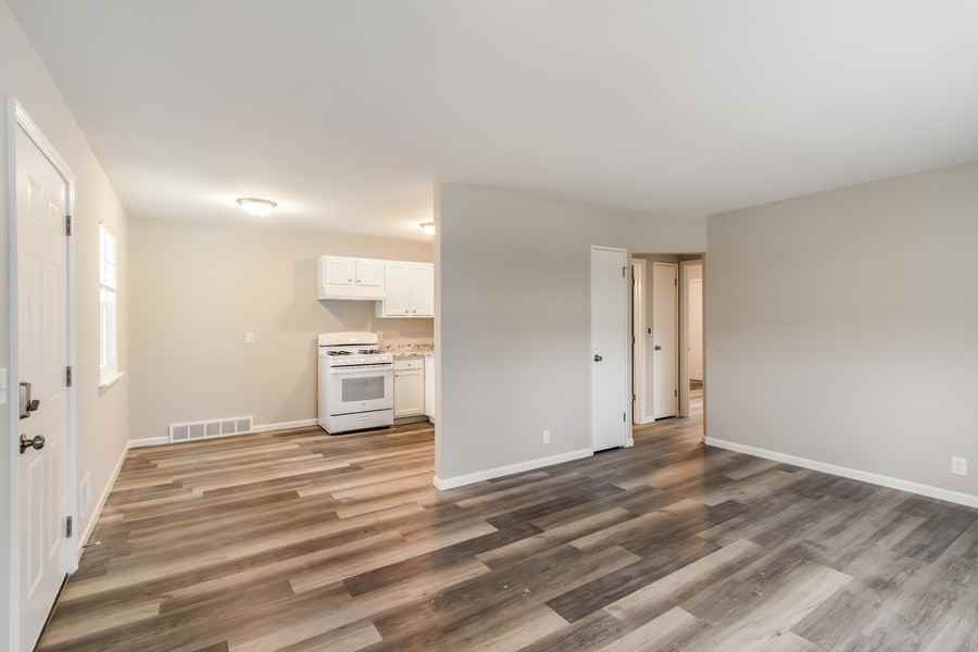 502 E Merrill Ave #4 - Photo 2 of 15