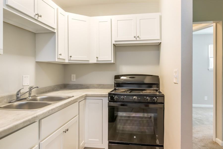3140 S 48th St #1 - Photo 7 of 11