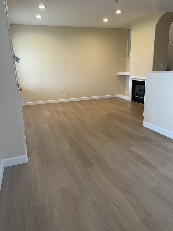 2384 Sunningdale Dr #2384 - Photo 4 of 11