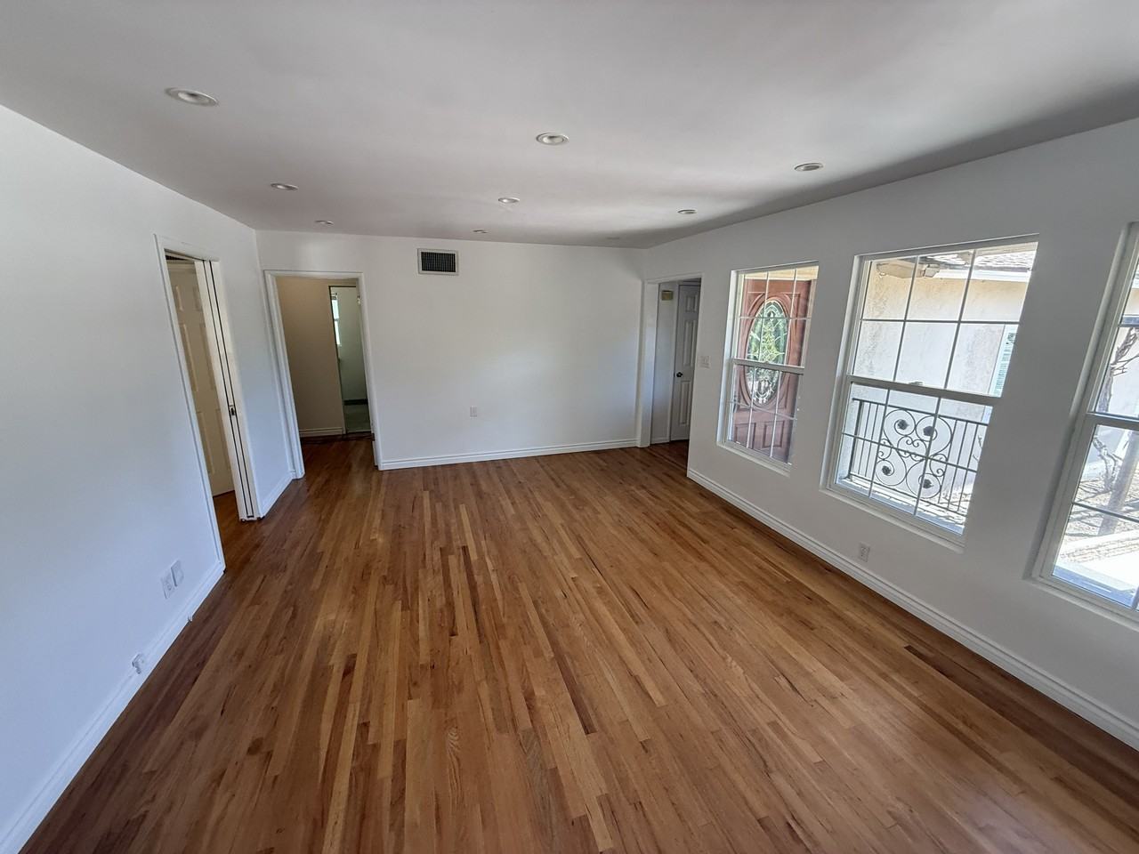 4623 Lowell Ave #NA - Photo 6 of 20