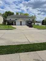 featured image of 1302 Raleigh Dr #1