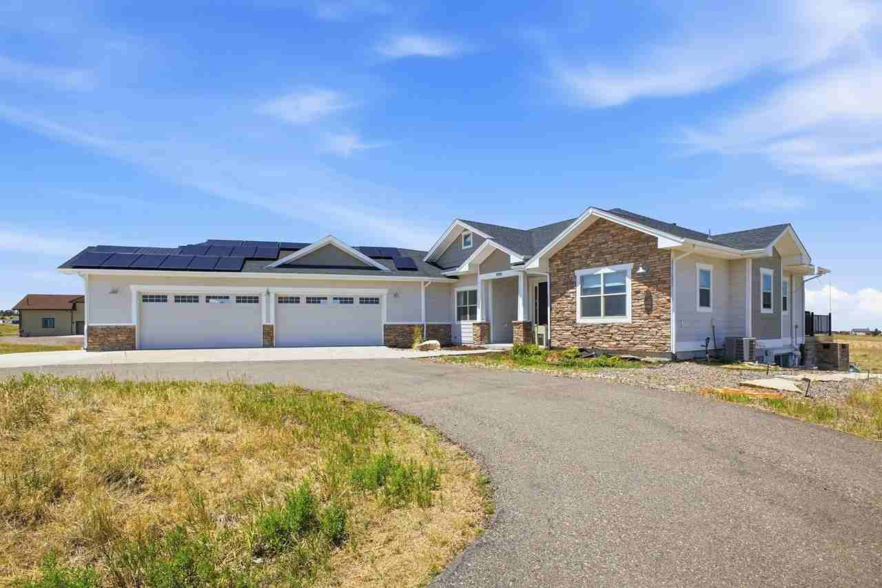 1095 Sage Rd #NA - Photo 3 of 33