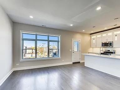 6409 S Ellis Ave #3N - Photo 5 of 15