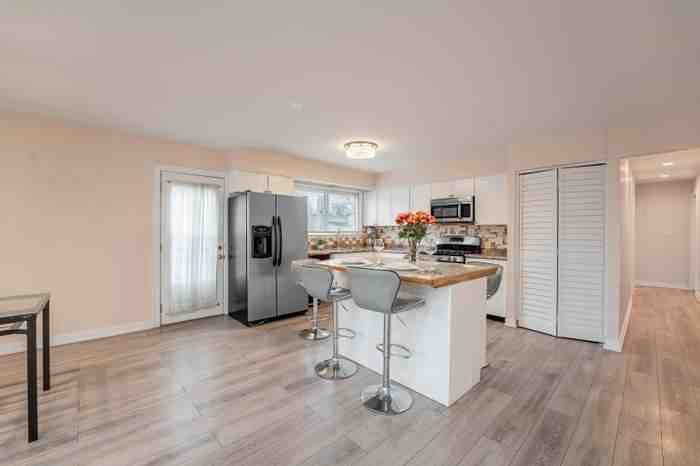 309 Falcon Ridge Way #NA - Photo 2 of 18