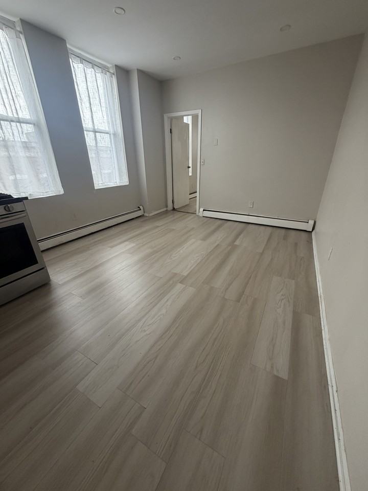 341 Central Ave #2C - Photo 5 of 9