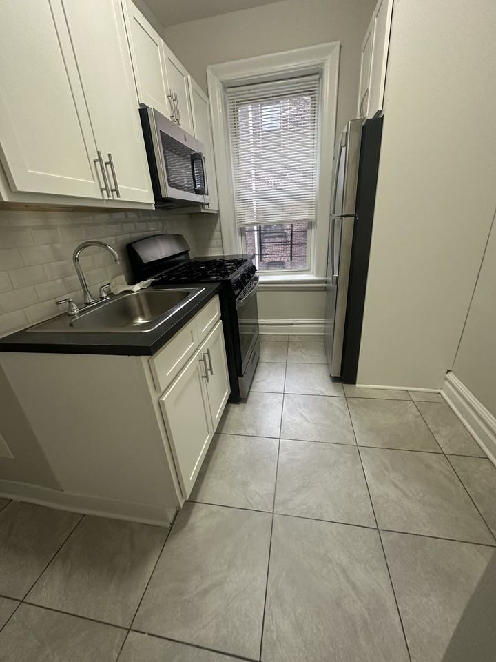 125 Corbin Ave #303