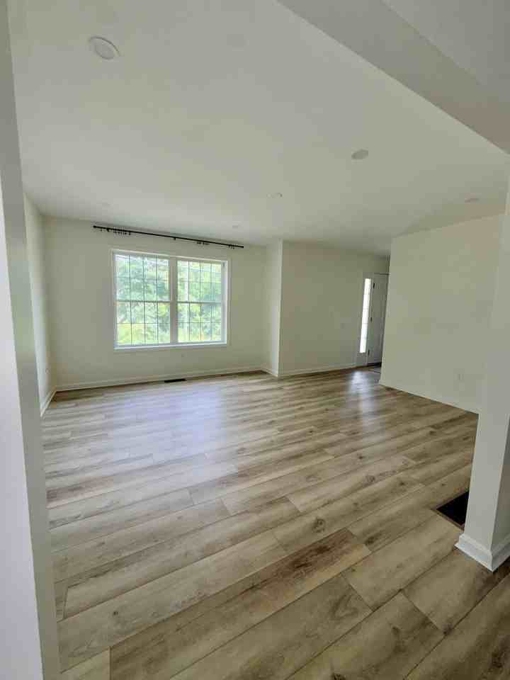 41 Tonella Rd #41 - Photo 4 of 11