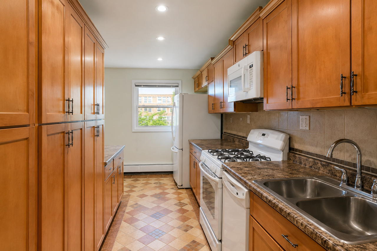 6127 219th St #2 - Photo 3 of 19