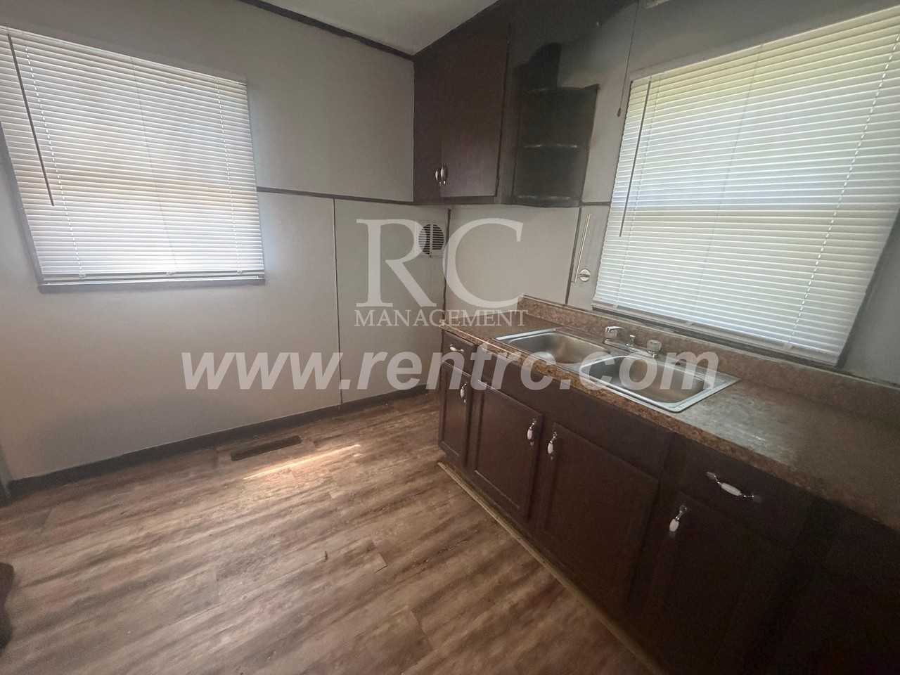 228 Delaware Ave - Photo 2 of 13